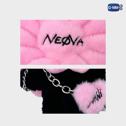 NEONA DOLL KEYCHAIN