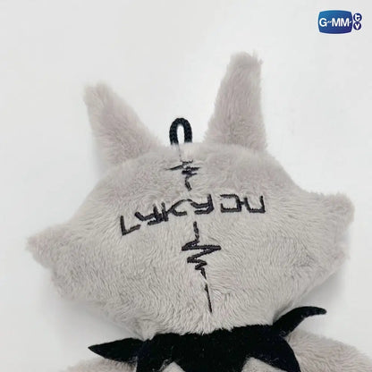 LYKYOU DOLL KEYCHAIN
