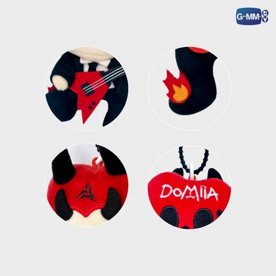 DOMIIA ROCKSTAR DOLL KEYCHAIN