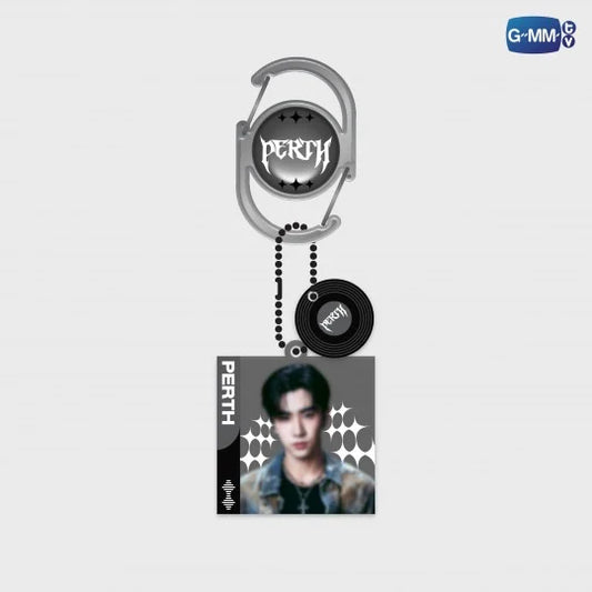 PERTH TANAPON CARABINER KEYCHAIN | RISER CONCERT : THE FIRST RISE
