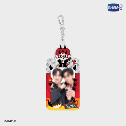 DOMIIA CARD HOLDER WITH PERTHSANTA PHOTOCARD