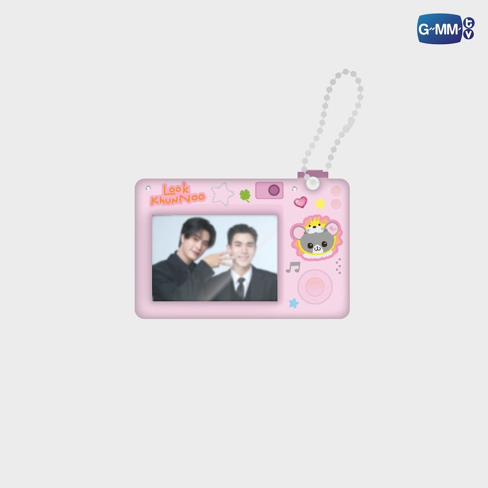 ID HOLDER PIN KEYCHAIN