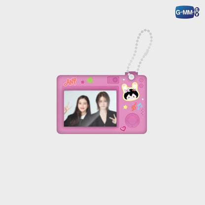 ID HOLDER PIN KEYCHAIN