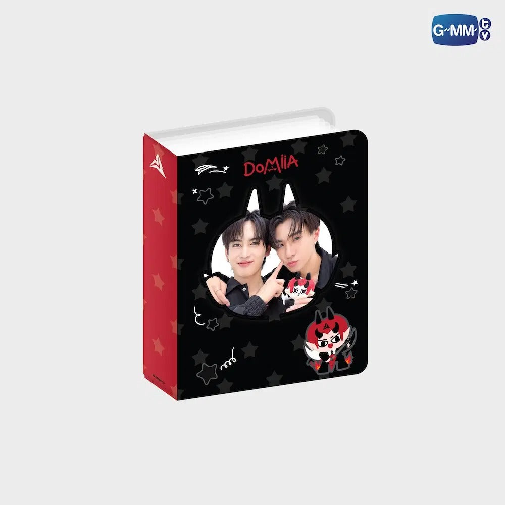 DOMIIA CHARACTER COLLECTIBLE CARD ALBUM