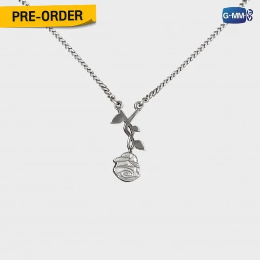 MY GOLDEN BLOOD NECKLACE